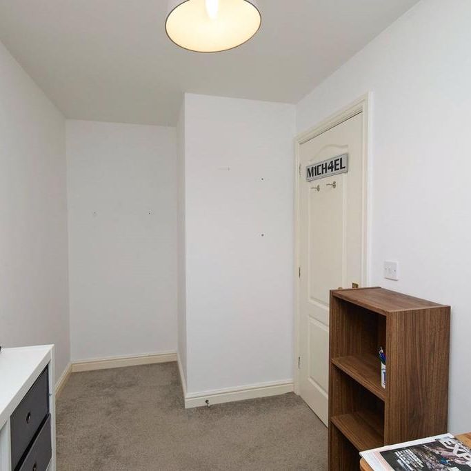 2 bedroom semi-detached house to rent - Photo 1