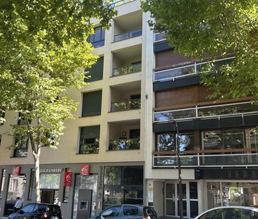 Location Appartement 2 pièces 36m² CHAMALIERES 63400 - Photo 2