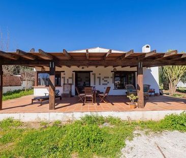 Alquiler de finca rústica en Barrio campanillas s/n - Photo 4