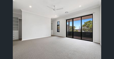 Brand New Luxury 5-Bedroom Home in Sought-After Putney - Photo 4