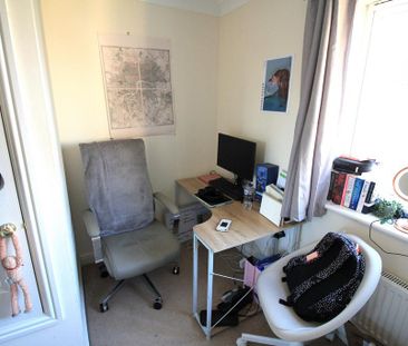 4 bedroom detached house to rent - Photo 4