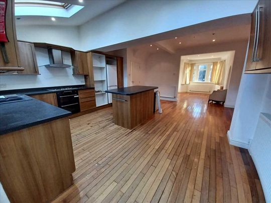 3 bedroom house to rent - Photo 1