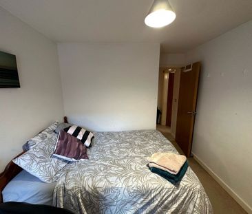 Abbey Court - Photo 5