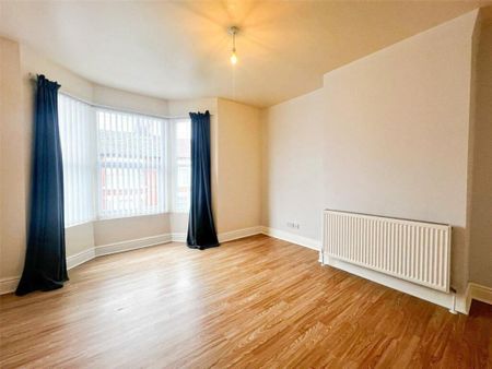 4 bedroom terraced house to rent - Photo 2
