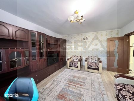 Apartament de 2 camere, 60mp, decomandat, parcare, zona Plopilor - Photo 4