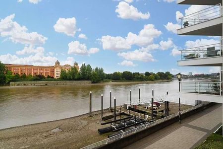 River Views - King Henrys Reach, Manbre Road, London, W6 - Photo 5