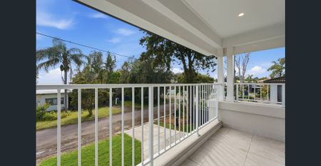 Luxury Hamptons Family Home - Photo 4