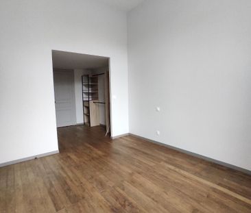 T2 PROCHE PLACE DES CARMES - Photo 2