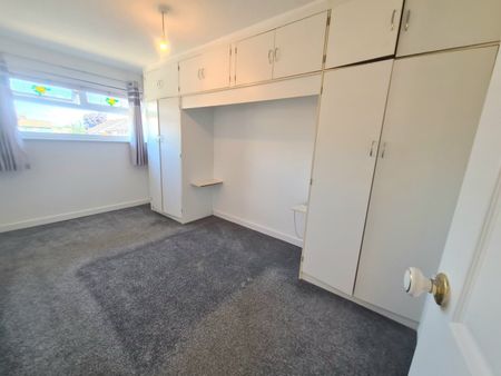 3 Bed Semi-Detached House, New Road, L13 - Photo 4