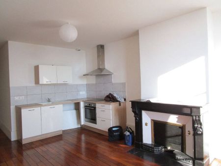 Location appartement 3 pièces 84.29 m² à Mâcon (71000) QUAIS CENTRE VILLE - Photo 3