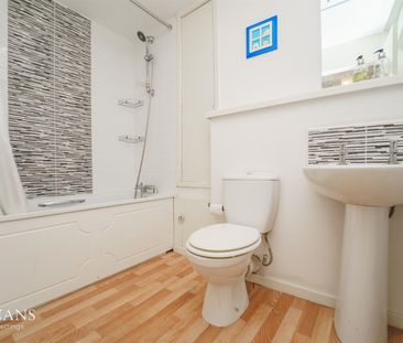 Spruce Court, Salford - Photo 4