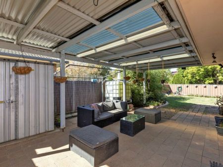 Spacious 4-Bedroom Home in Hillvue – Garage & Double Carport - Photo 2