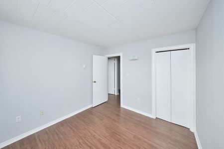 For Lease - 90 Woodlawn Road Unit# 7, Welland, Ontario - Photo 5
