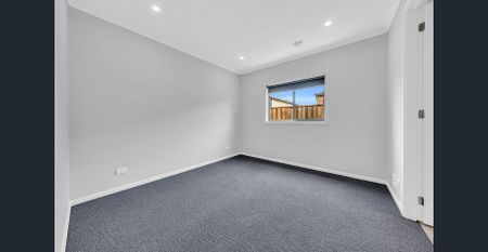 4 Valance Street, Tarneit, Vic 3029 - Photo 2