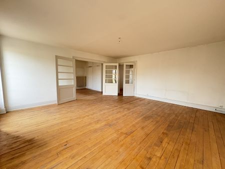 Location Appartement 3 pièces 102m² MULHOUSE 68100 - Photo 3