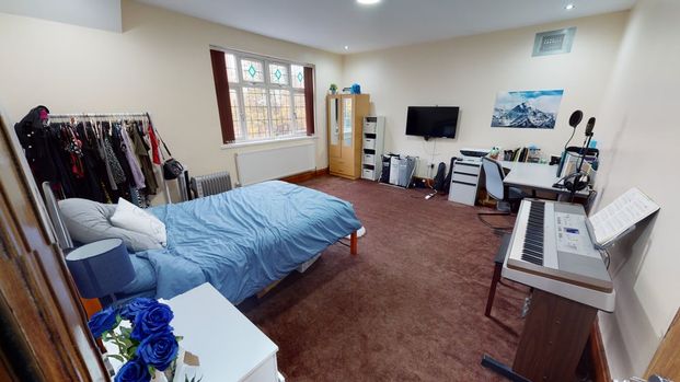 Bristol Road Birmingham - Photo 1