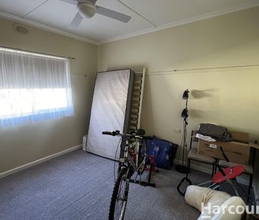 Weatherboard Home in West Area - Photo 3
