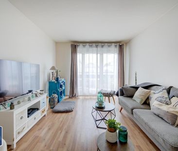 Location Appartement 2 pièces 50m² ST CYR SUR LOIRE 37540 - Photo 1