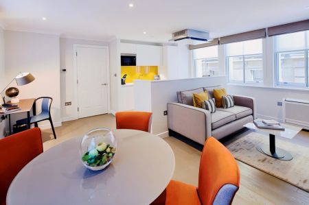 1 Bed Apartment - Photo 2