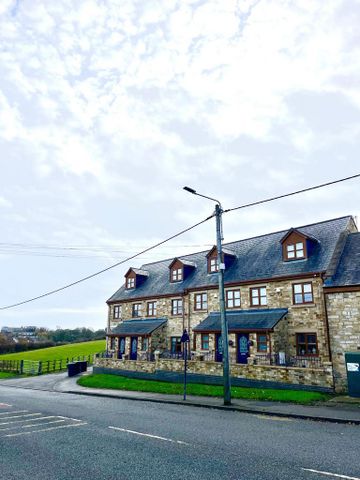 3 bedroom terraced house to rent - Photo 2