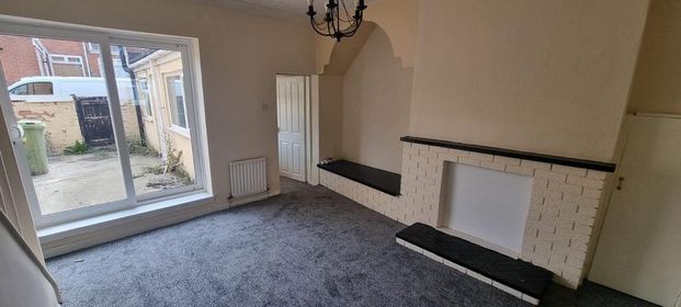 3 bedroom house to rent - Photo 1