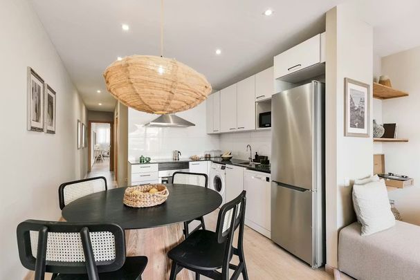 Carrer del Comte Borrell, Barcelona, Catalonia 08015 - Photo 1