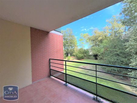 Location Appartement 3 pièces 68m² MONTAUBAN 82000 - Photo 3