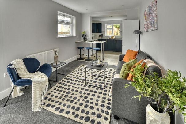 5 bedroom house share to rent - Photo 1