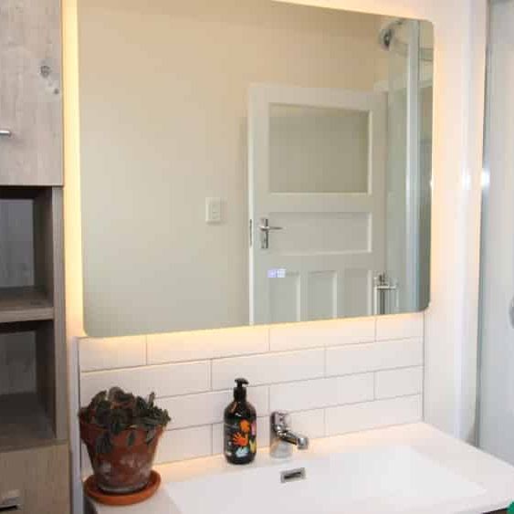 Peaceful Family Retreat in Woolston - Photo 1