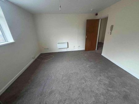 Flat, Abbey Street, Town Centre, CV11 - Photo 2