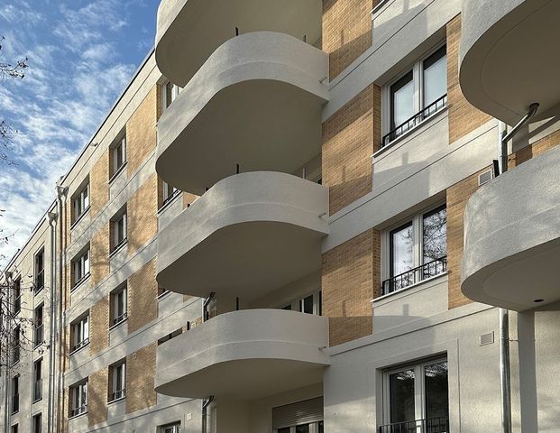 Penthouse im Erstbezug: Perfekte Familienwohnung mit 2 Terrassen, 2 Bädern und Weitblick - Photo 1