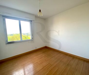 Location Appartement 4 pièces 115m² - Photo 6