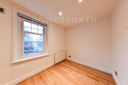 1 Bedroom Flat - Photo 2