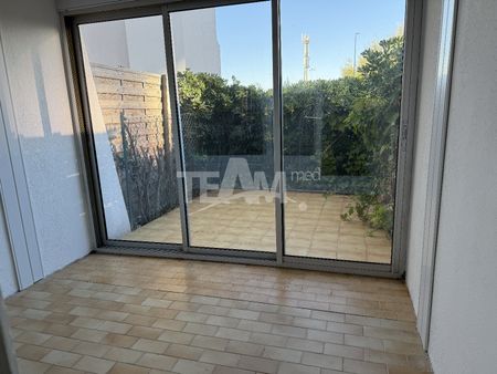 Location Appartement 1 pièce 21m² SETE 34200 - Photo 3
