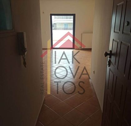 Μεζονέτα 100 τ.μ. προς ενοικίαση - Photo 1