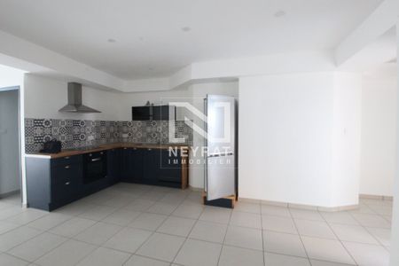 APPARTEMENT T3 A LOUER - Photo 2