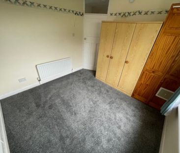 Torrington Avenue, Coventry - - Photo 5