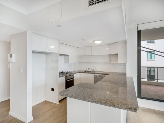 1101/39 McLaren Street, North Sydney NSW 2060 - Apartment For Rent | Domain - Photo 1