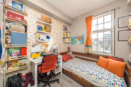 3 bedroom flat to rent - Photo 4