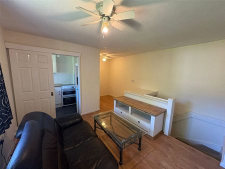 Northcote Road, Ash Vale, Aldershot, Surrey, GU12 - Photo 3