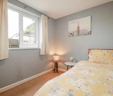 3 bedroom detached bungalow to rent - Photo 4