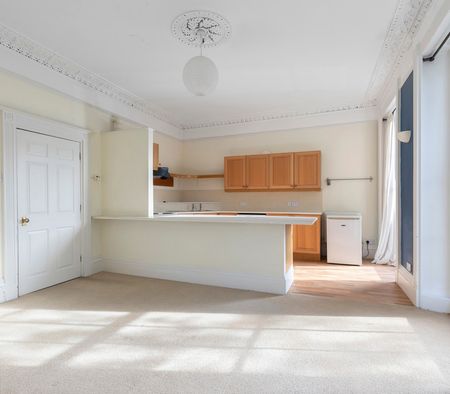 Cambray Place, Cheltenham GL50 1JS - Photo 2