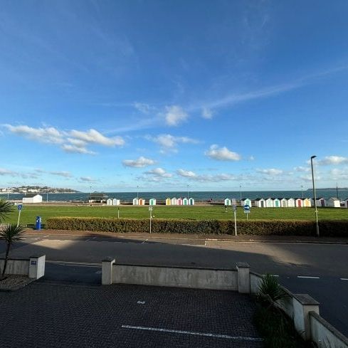 Marine Drive, Paignton, TQ3 - Photo 1