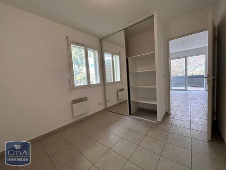 Location Appartement 2 pièces 42m² LEZIGNAN CORBIERES 11200 - Photo 3