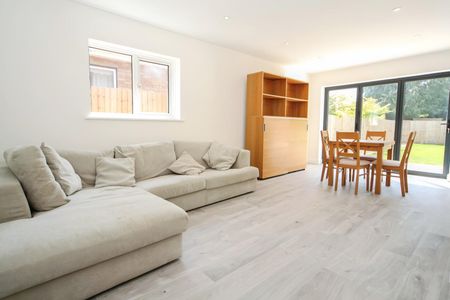 Blackthorn Road, Stratford-upon-Avon - Photo 4