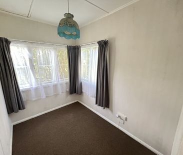 Walk to Town! - Photo 1