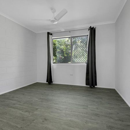 2 Bedroom Lowset Unit in Cooee Bay! - Photo 4