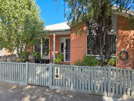 18 Karoomba Avenue, Herne Hill - Photo 2