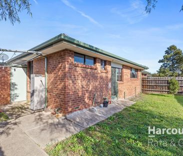 Spacious 2-Bedroom Home in Epping VIC - Photo 2
