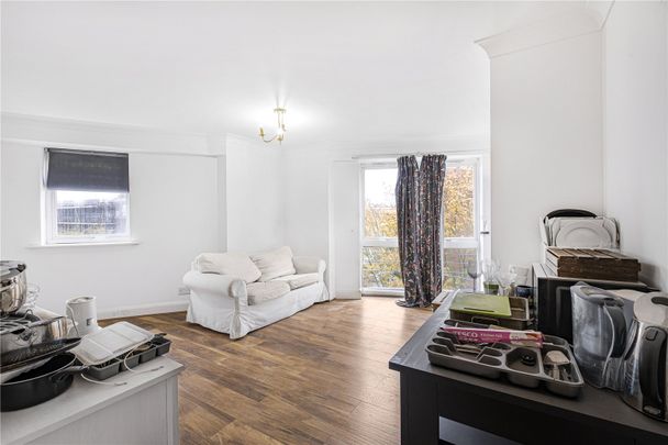 Poplar High Street, London, E14 0BG - Photo 1